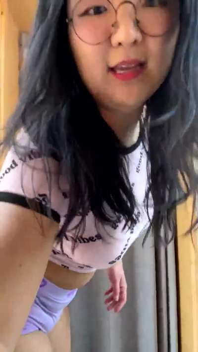 Shaking that ass 💕❤️