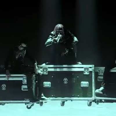 New Carti on Stage