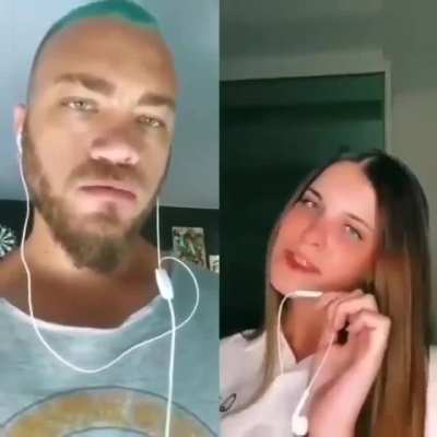 Só com rola vadia 😡