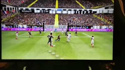 11 seconds FB Hart review