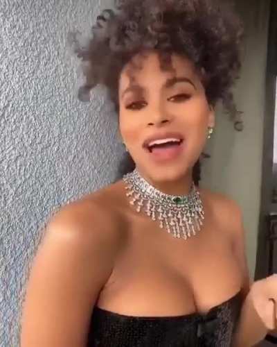 Zazie Beetz