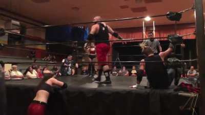 Kick from behind & long reaction
