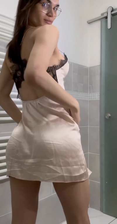 Shaking it all at the same time