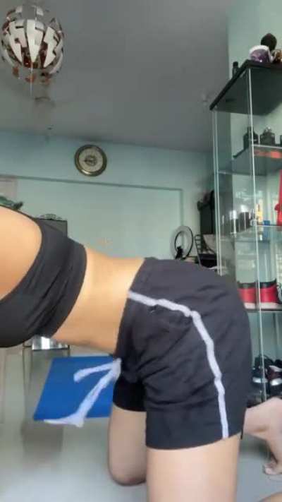 Sexiest Indian Reel watched till date, exactly ticks all my fetis<wbr>hes🤩🤩