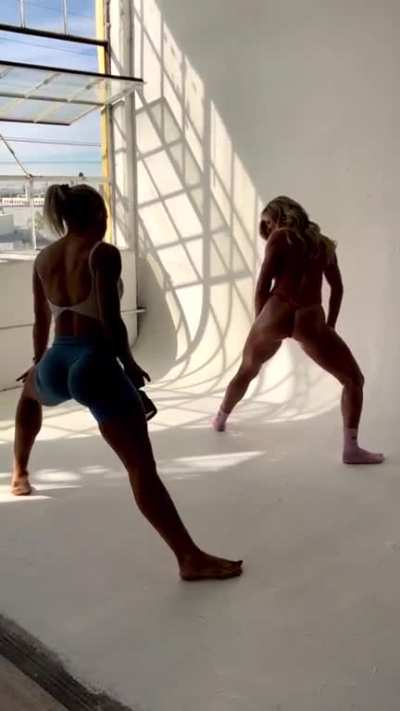 Butt master teaches student how to pose ass