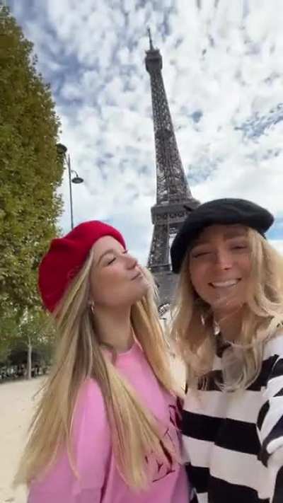 TikTok von Caramella vom 12.09.22