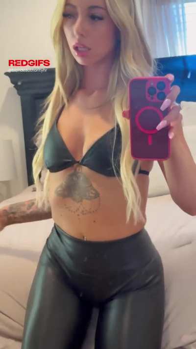 This shiny leather knows exactly how to hug my curves