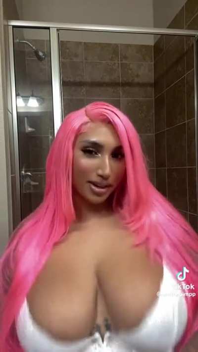 Big boobs Indian girl 