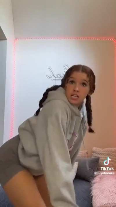 li.yahrenee