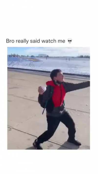 His muscle memory fucked him up😂