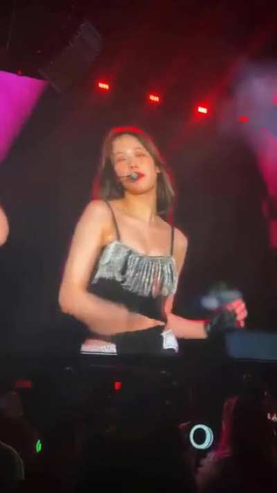 220514 Sana Bouncing