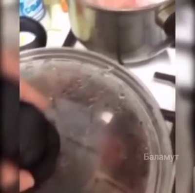 Не ходите девки замуж.