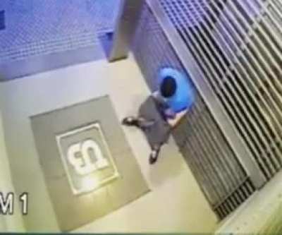 Dropping a deuce in public