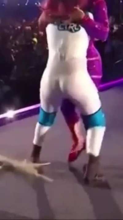 Jumpsuit Cheeks