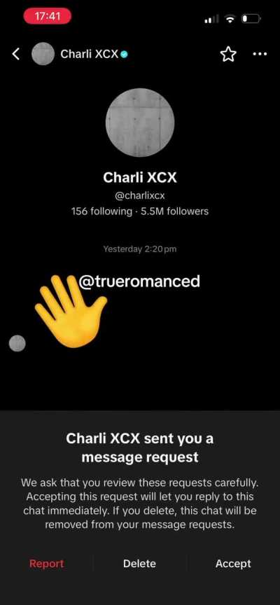not charli accidentally (??) dming me on tiktok 😭