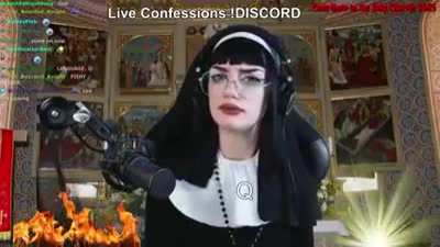 Sentinel Vayne listening to Gayves detail an intimate encounter he had with a fish vastaya
