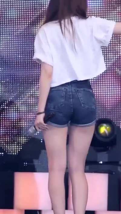 Ahyoung Dalshabet 3
