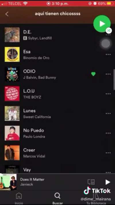 La gente se da su tiempo loco