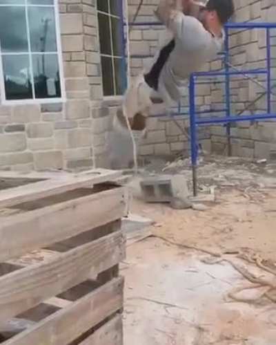 Lift me up !