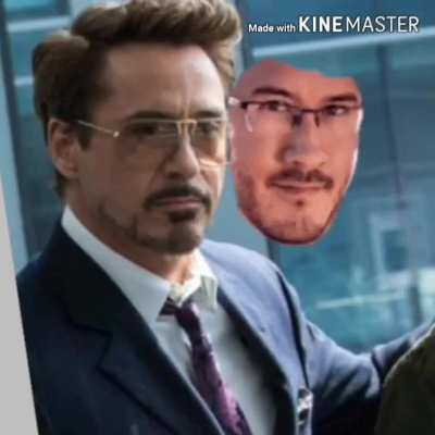 So I have seen people say that Ethan looks like Tom Holland but with bigger lips lol. WELL Mark KIND OF looks like Robert Downey Jr. SOOOOO in a way, Mark and Ethan have a similar relationship like Iron Man and Spiderman do 🤷‍♀️