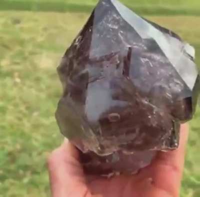 350 Million Year Old Water Trapped Inside A Amethyst Crystal.