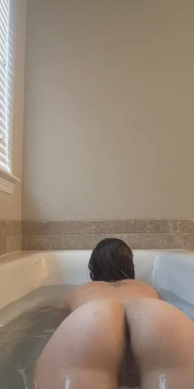 Showing off my backside