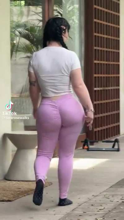 🧟‍♂️🍑