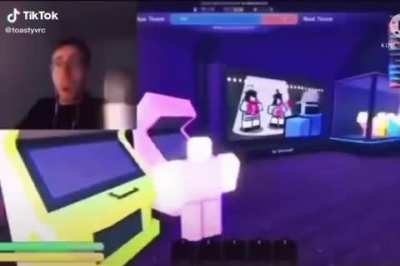 🗿