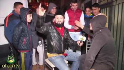 arkadaşlar sakin lol oynamayın anladık lolün gerçek yüzünü