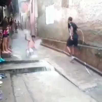 Deve ser em São Paulo...