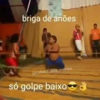 Qual foi a melhor briga na opinião de vcs??
