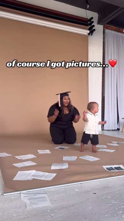 Mama’s face at the end 😁
