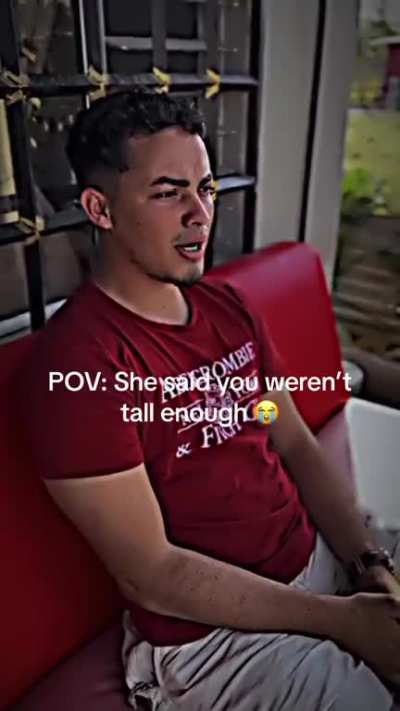 Love his voice, who is he?