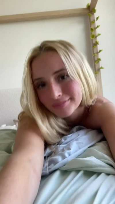 just woke up, good morning (:
