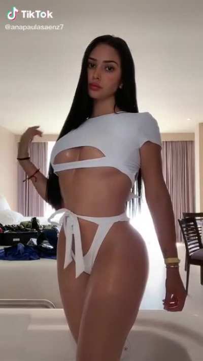 sexiest outfit