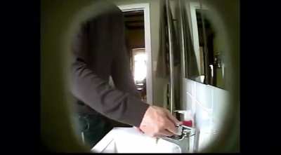 Friends prank mate by replacing water with beer and plumbing it through the house