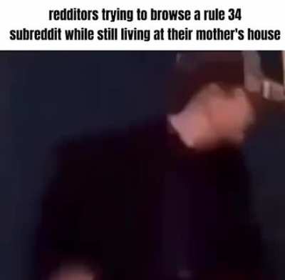 redditors still living at their mother's house