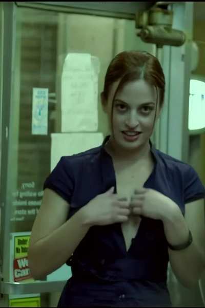 Helena Kash - reveals her bid plots in Crave