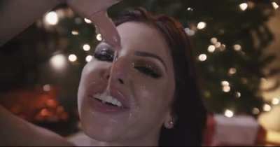 Santa’s favorite little cumslut