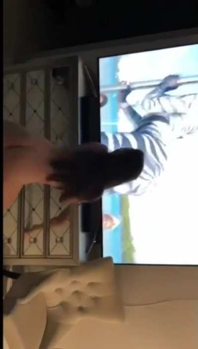 Snowbunny twerk