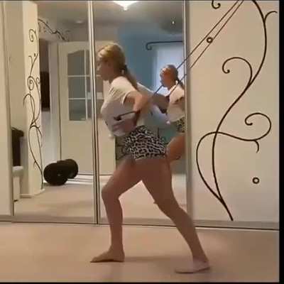 An ouchie scream.