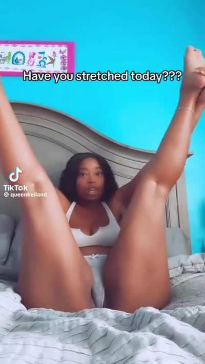 @queenkeiland