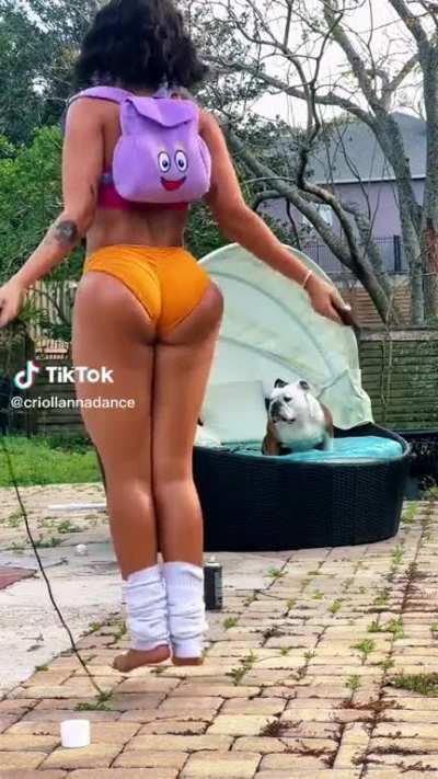 Her or the Ps5? Which y’all choosing?