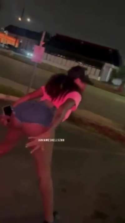 Ass Shake Right? 🍑