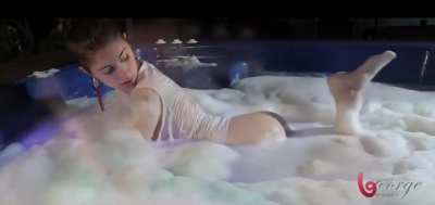 Heidy in the Hot Tub
