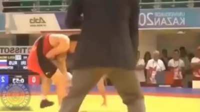 Борцуха акробат