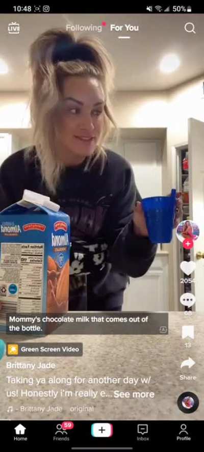 @brittanyjade daughter in the beginning asking if she really has to record. Brittany is live saying her daughter is bullied at school bc of her TikTok. When will parents stop this exploitation?