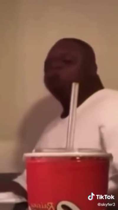 Chair’s kinda sus