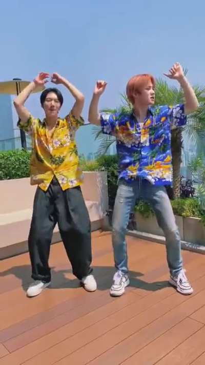 230221 WayV Tiktok update