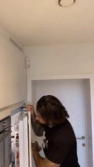 Look before you close the fridge